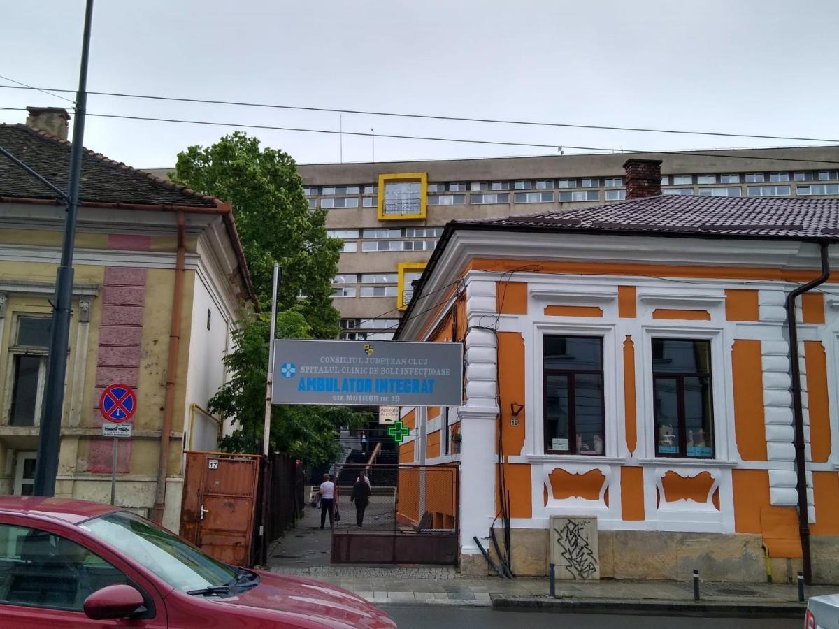 Garsoniera In Centru Apartment Cluj-Napoca Luaran gambar
